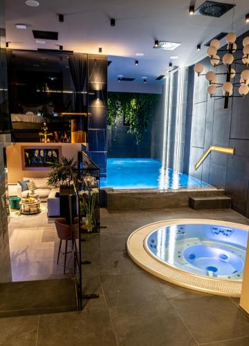 Marconio Wellness Private Pool & SPA - City Center - image 8