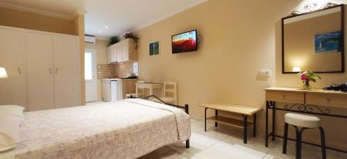  New Studios Mazis in Liapades
