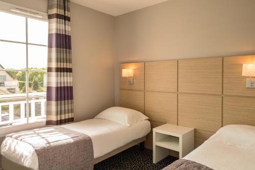 2 bedrooms, 3 beds