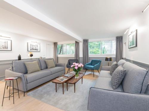 LivinParis - Luxury 3 Bedrooms Arc de Triomphe I, Parigi