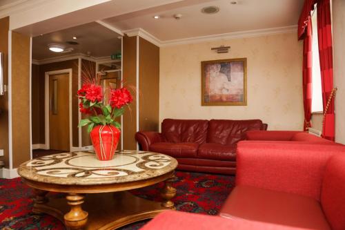 DJ Suites The Element - image 3