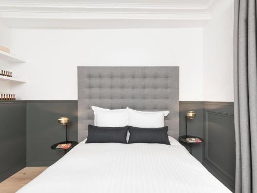 NEW! Luxury 3 Bedrooms Le Louvre II by Livinparis - image 12