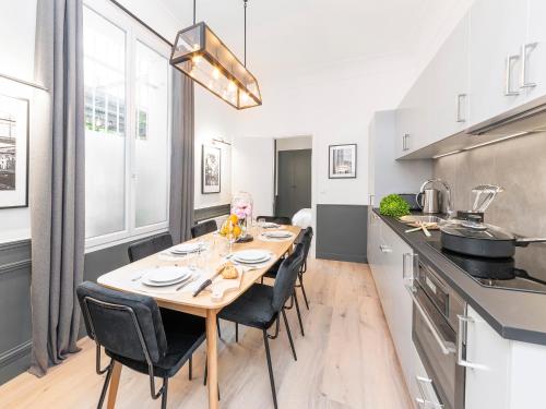 NEW! Luxury 3 Bedrooms Opera I by Livinparis - image 10