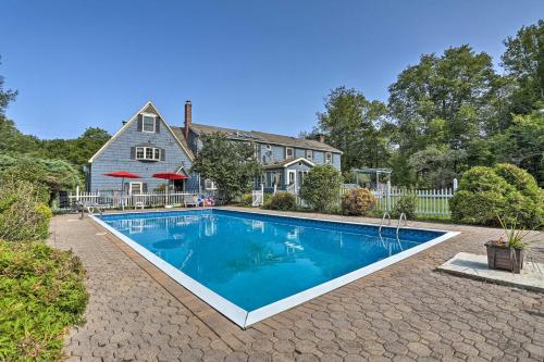 Private Catskills Retreat with Pond Yard and More! - image 2