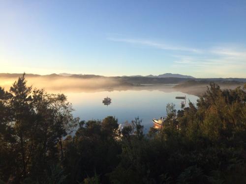 Strahan Wilderness Lodge Strahan