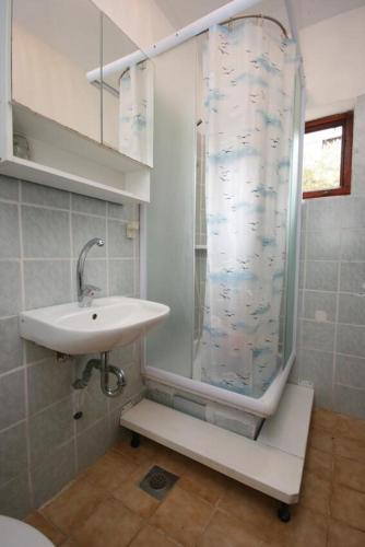 Two-Bedroom Apartment with Terrace image 1