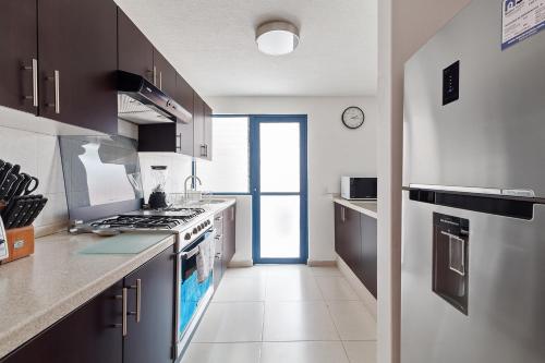 Acogedora Suite Alberca Bernardo Quintana 3B