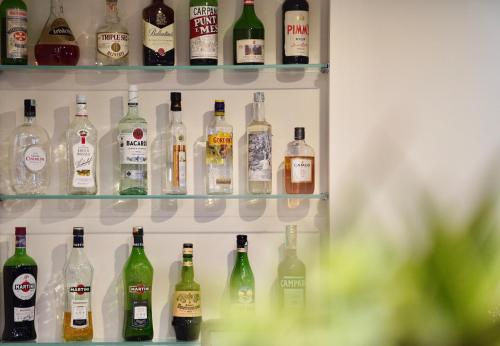 Hotel Aurora - image 11