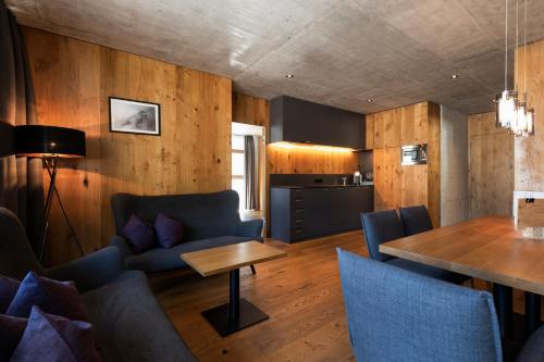 Penthouse Apartment