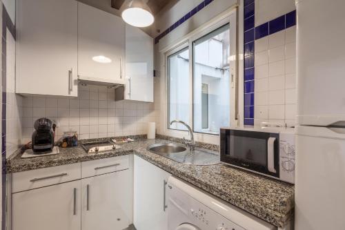 AD2A Luminoso 2 BR apartment, 250m de Catedral, Sevilla (Foto 9)
