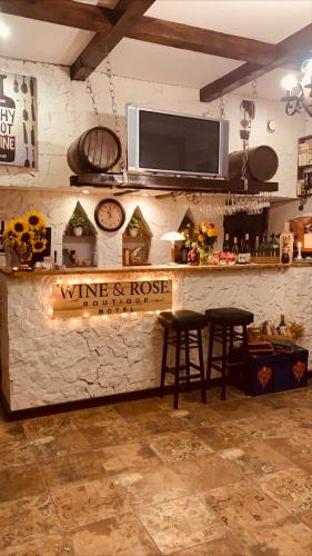 WINE & ROSE BOUTIQUE HOTEL, Charkov (fotografie 10)