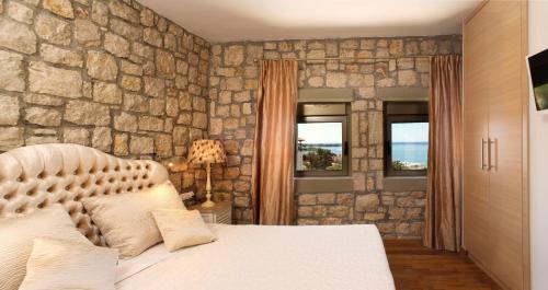 Executive Rhodes Villa Villa Althea 2 Bedroom Villa with Sea Views Pefkos - image 8