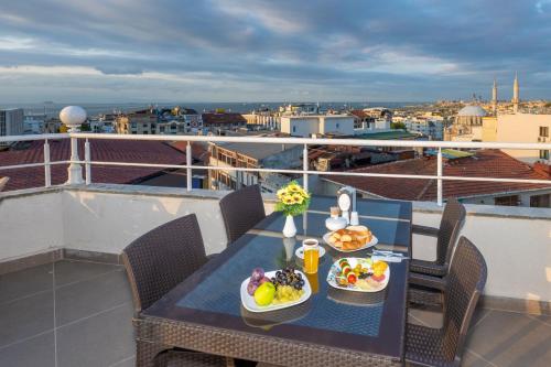 Metro Hotel – Istanbul, FL
