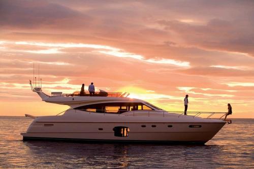 Barco Yacht Ferretti 592