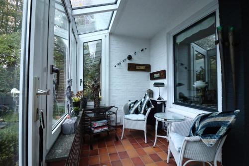 Balcony/terrace, Art of Living in Plon