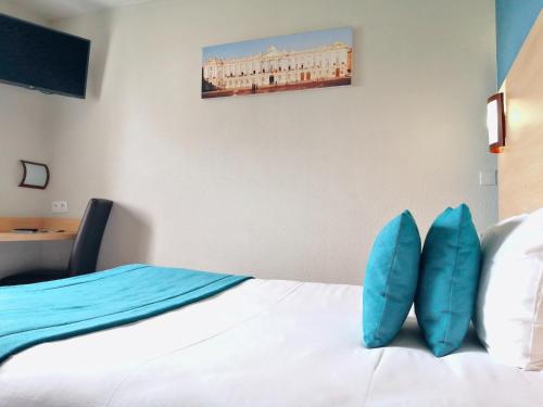 1 double bed