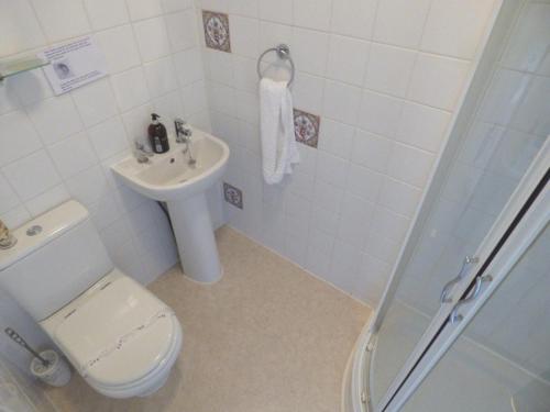 Maison Dieu Guest House
