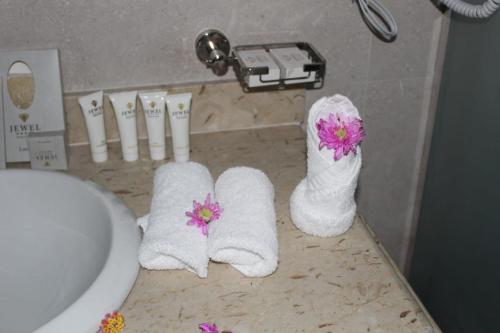 Royal Jewel Al Raml Hotel