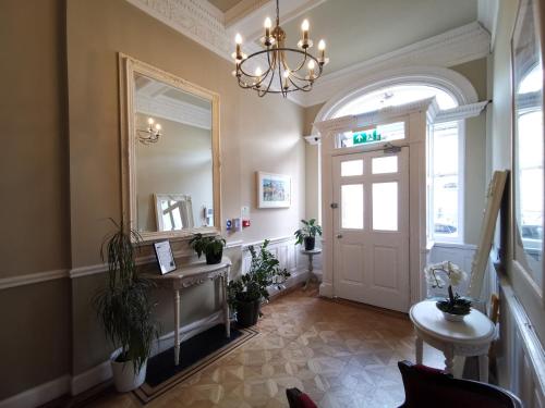 Haymarket Hotel - image 7