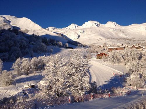 Chalet Beausoleil 4 étoiles - prestige - au pied du col de la croix de fer