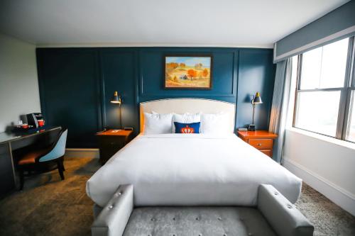 Dunhill Hotel in Charlotte, USA