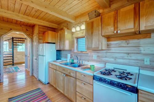 Northport Nature Lovers Retreat - image 4