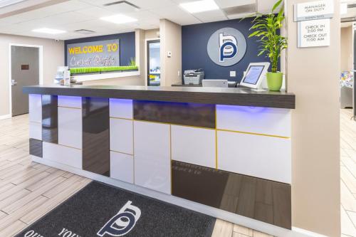 BridgePointe Inn & Suites by BPhotels, Council Bluffs, Omaha Area