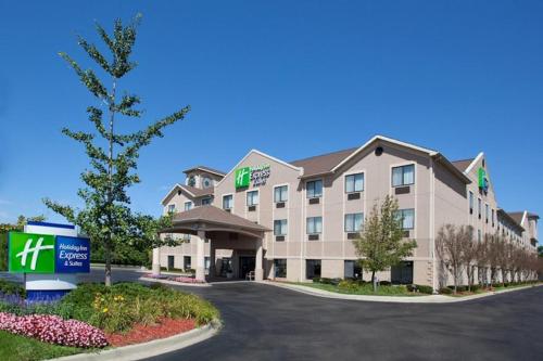 Holiday Inn Express Hotel & Suites - Belleville Area