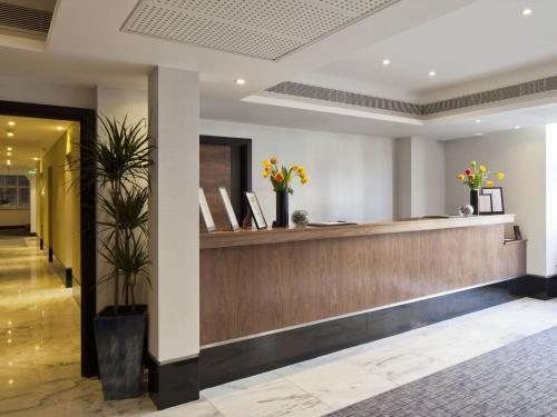 Predvorje, Wellington Hotel by Blue Orchid in Westminster