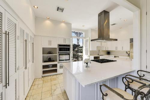 French Quarter 3 Bedroom Condos
