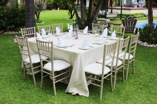 270076808 Hotel Boutique La Rioja