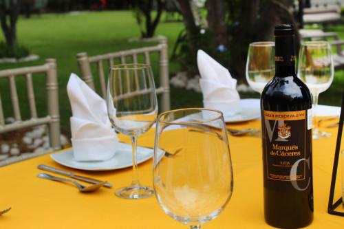 270081880 Hotel Boutique La Rioja