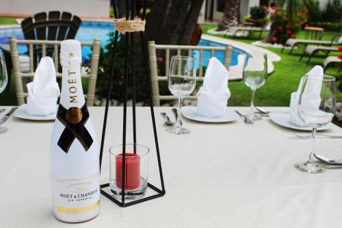 270081897 Hotel Boutique La Rioja
