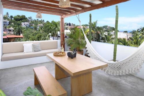 El 55 Sayulita Stylish couple getaway rooftop pool