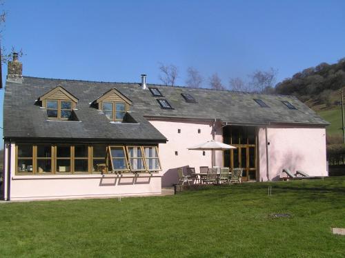Baddegai Holiday Cottage - image 2