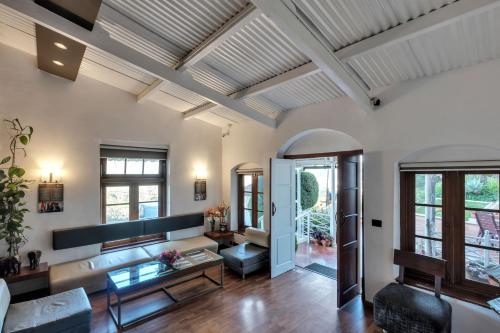 Lobby, Club Mahindra Danish Villa - Ooty in Pudumund