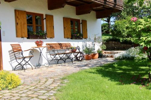 B&B Flintsbach - Ferienwohnung Fanese - Bed and Breakfast Flintsbach