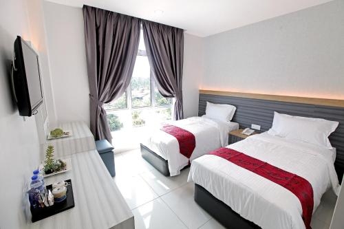 B&L Hotel in Sungkai