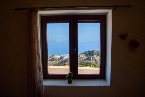 Villa Valia- Relaxation and Cretan hospitality gîte à louer Kalógeroi