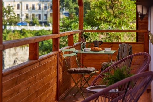 Scandinavian Hygge Canyon view lounge - image 8