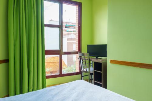 Hostal Frasca by Vivere Stays - image 2