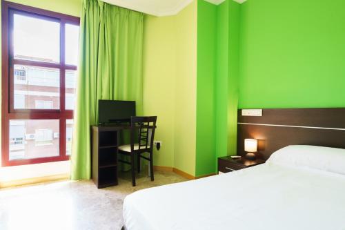 Hostal Frasca by Vivere Stays - image 11