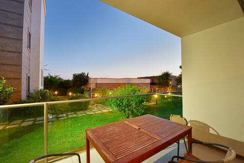 Royal Palm Residence - image 3