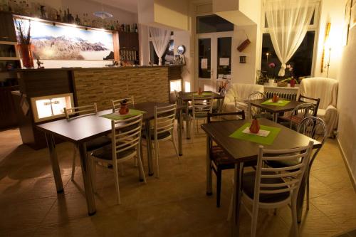 大厅, 格拉赫别墅旅馆 (Penzion Villa Gerlach) in 维索克塔特雷