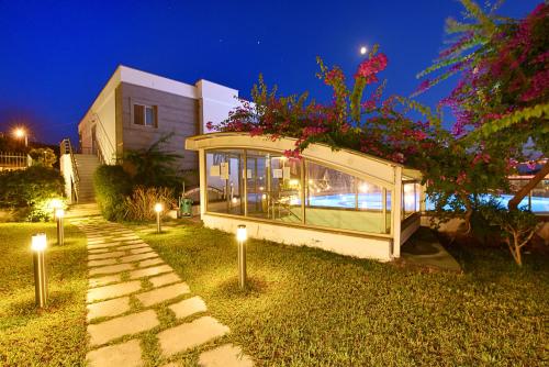 Royal Palm Residence - image 7