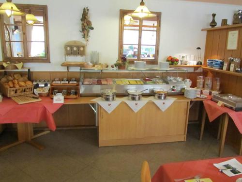 Weinhaus Berg - main image