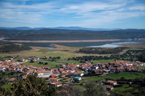 Apartamentos Rurales Helechosa, Las Tres Peñas