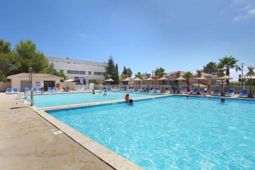 Résidence Odalys Les Océanides - Accommodation - La Londe-les-Maures