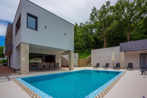 House Villa Adry - image 7