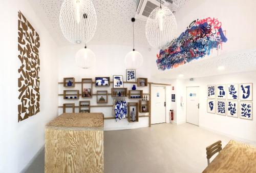 Lobby, The People Hostel Marseille in Marseille